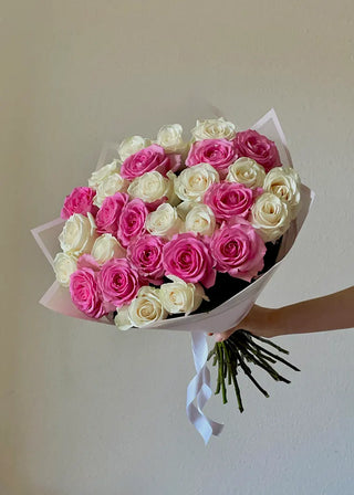 NO. 125. Pink and White Roses Bouquet