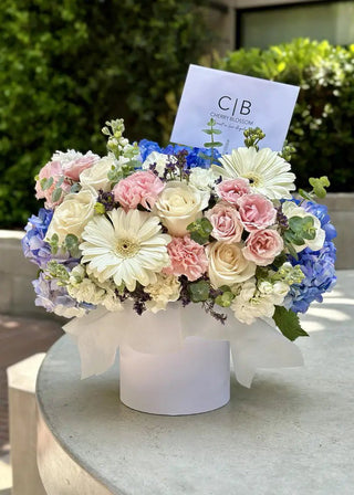 NO. 31. Gerberas Fantasy (roses, hydrangeas, gerberas, matthiolas)