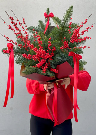 NO. 120. Bouquet with Christmas Tree and Ilex