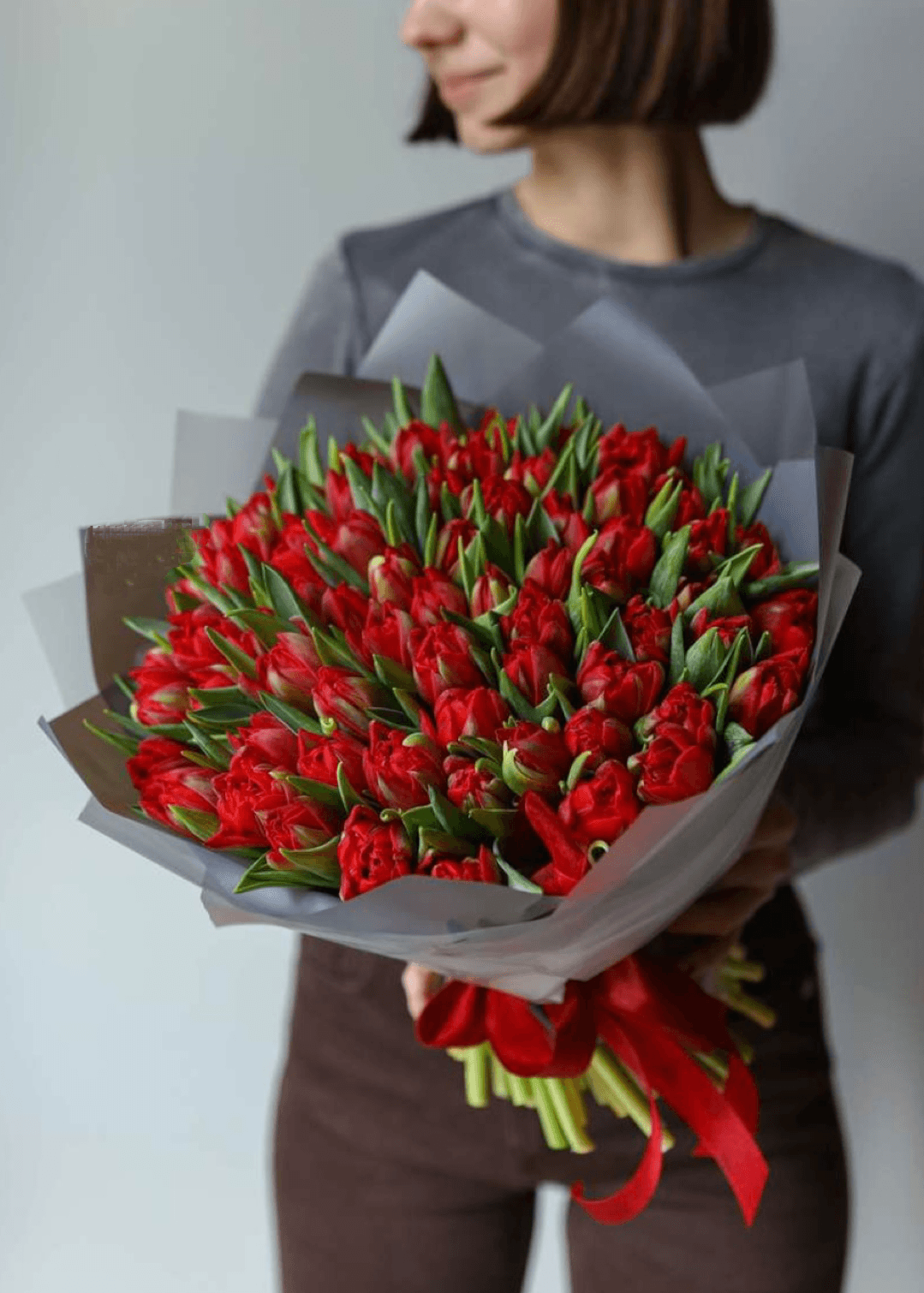NO. 39. Gorgeous Red Tulips Bouquet
