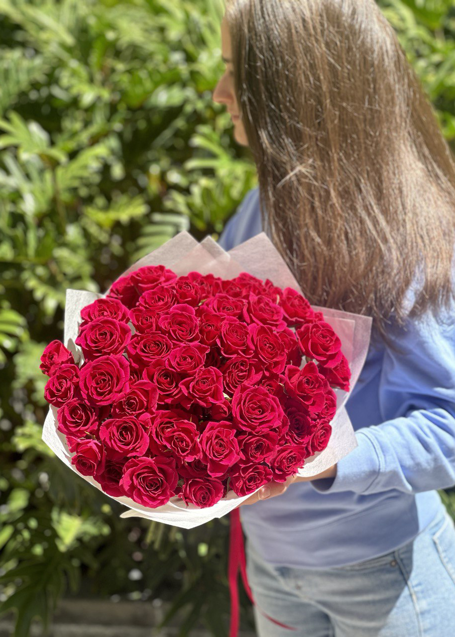 NO. 42. Bouquet of Gorgeous Spray Roses | Cherry Blossom | Flowers ...